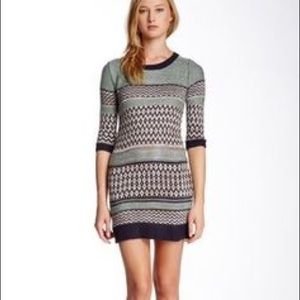 Pink Rose sweater dress size XS